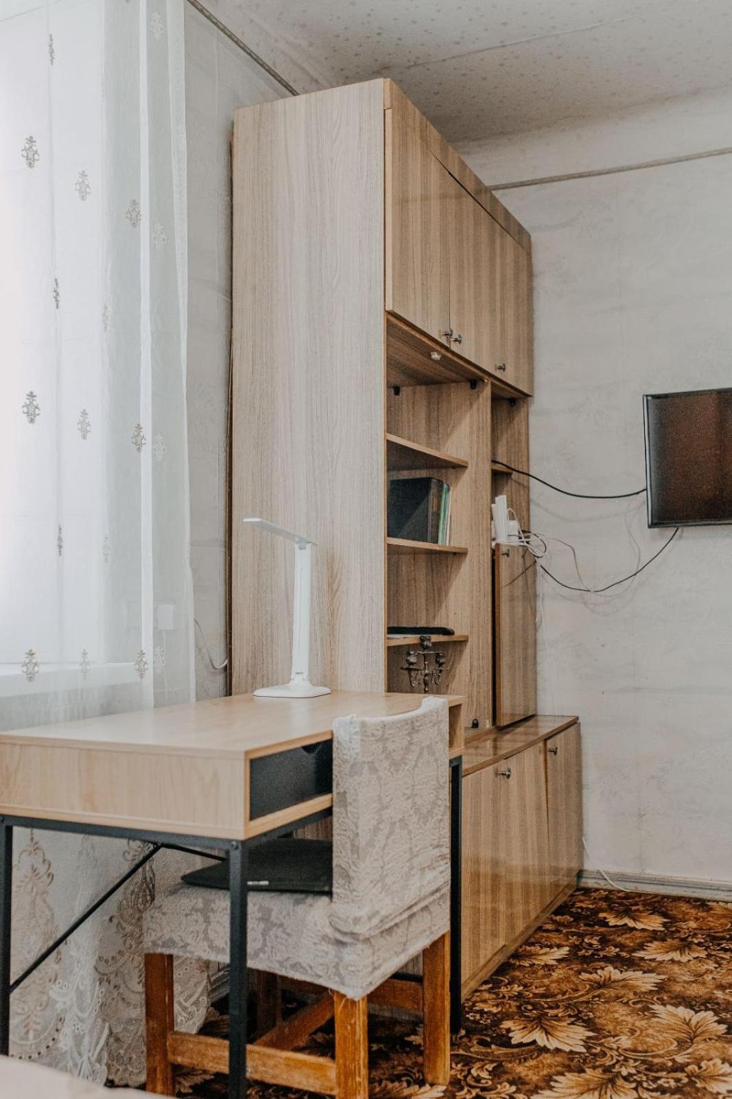 Comfortable Apartments On Hrushevskogo Street Near 16 City Hospital 第聂伯罗彼得罗夫斯克 外观 照片